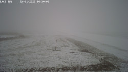 Pojezdová dráha, Runway