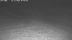 Pojezdová dráha, Runway