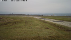 Pojezdová dráha, Runway