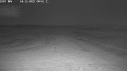 Pojezdová dráha, Runway