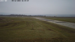 Pojezdová dráha, Runway