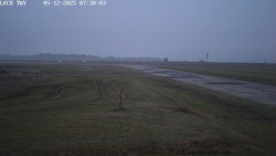 Pojezdová dráha, Runway