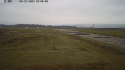 Pojezdová dráha, Runway