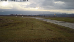 Pojezdová dráha, Runway