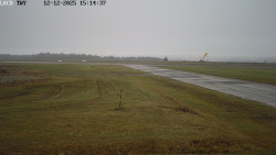 Pojezdová dráha, Runway