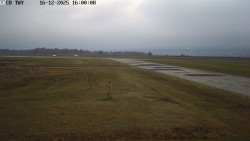 Pojezdová dráha, Runway