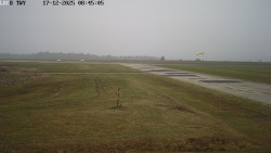 Pojezdová dráha, Runway