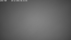 Pojezdová dráha, Runway