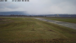 Pojezdová dráha, Runway