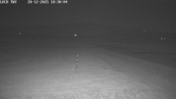 Pojezdová dráha, Runway