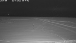 Pojezdová dráha, Runway