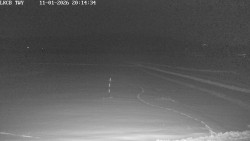 Pojezdová dráha, Runway