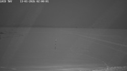 Pojezdová dráha, Runway