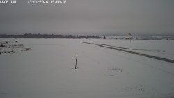 Pojezdová dráha, Runway