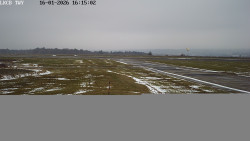 Pojezdová dráha, Runway