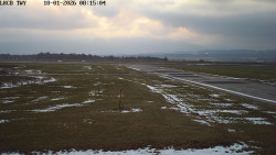 Pojezdová dráha, Runway