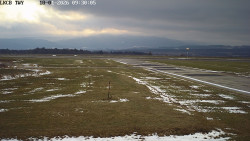 Pojezdová dráha, Runway