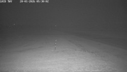 Pojezdová dráha, Runway