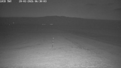 Pojezdová dráha, Runway