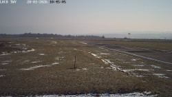 Pojezdová dráha, Runway