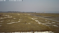 Pojezdová dráha, Runway