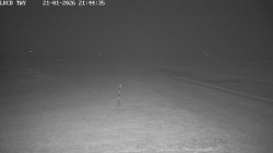 Pojezdová dráha, Runway