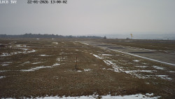 Pojezdová dráha, Runway