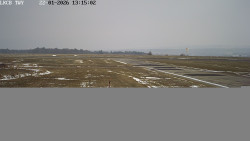 Pojezdová dráha, Runway