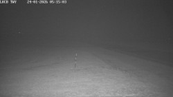 Pojezdová dráha, Runway