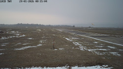 Pojezdová dráha, Runway