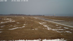 Pojezdová dráha, Runway