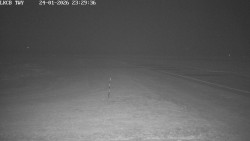 Pojezdová dráha, Runway