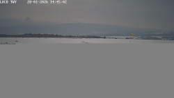 Pojezdová dráha, Runway