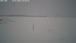 Pojezdová dráha, Runway