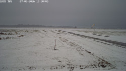 Pojezdová dráha, Runway