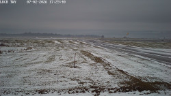 Pojezdová dráha, Runway