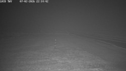 Pojezdová dráha, Runway