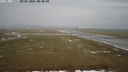 Pojezdová dráha, Runway