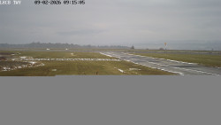 Pojezdová dráha, Runway