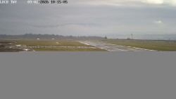 Pojezdová dráha, Runway