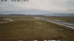 Pojezdová dráha, Runway