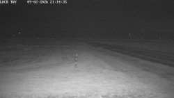 Pojezdová dráha, Runway