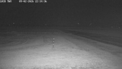 Pojezdová dráha, Runway