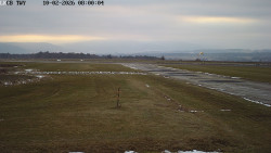 Pojezdová dráha, Runway