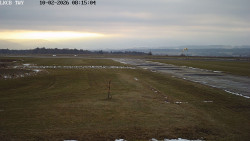 Pojezdová dráha, Runway