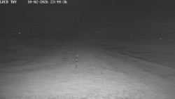 Pojezdová dráha, Runway