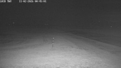 Pojezdová dráha, Runway