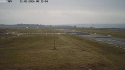 Pojezdová dráha, Runway