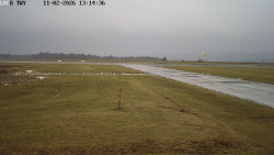 Pojezdová dráha, Runway