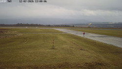 Pojezdová dráha, Runway